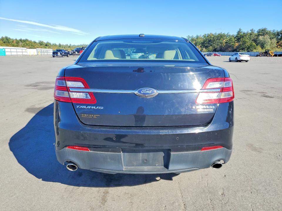 2017 Ford Taurus მანქანა იყიდება აუქციონზე, vin: 1FAHP2F8XHG129136, აუქციონის ნომერი: 71719096