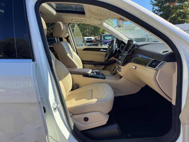 Продаж на аукціоні авто 2017 Mercedes-benz Gls, vin: 4JGDF6EE3HA858992, номер лоту: 72373646