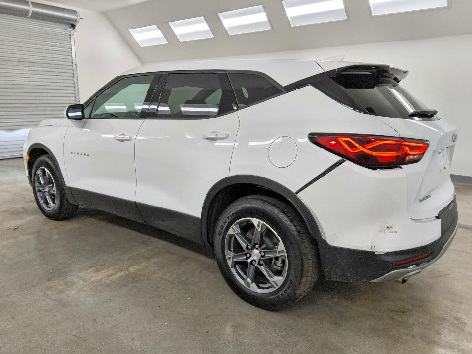 Продажа на аукционе авто 2026 Chevrolet Blazer, vin: 3GNKBCR42TS162422, номер лота: 70926466