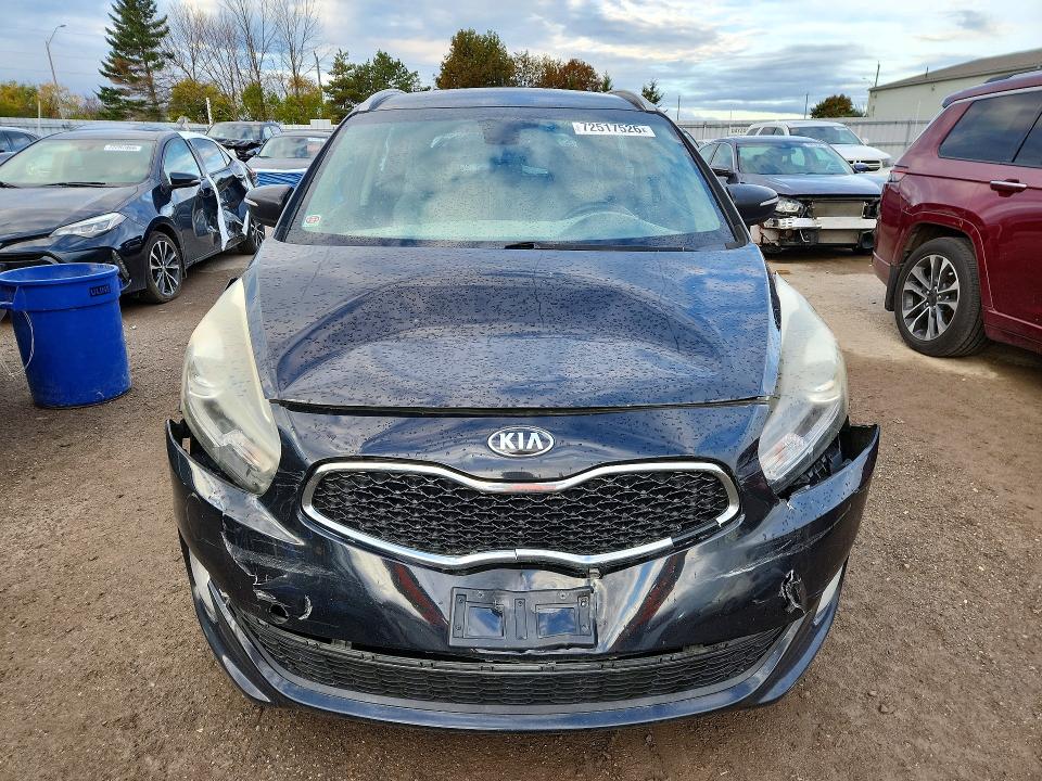 Продажа на аукционе авто 2015 Kia Rondo, vin: KNAHU8A38F7122276, номер лота: 72517526