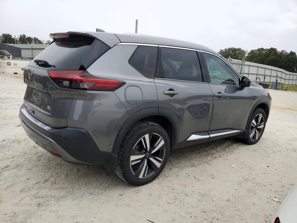 72231326 :رقم المزاد ، 5N1BT3CA8NC712716 vin ، 2022 Nissan Rogue مزاد بيع