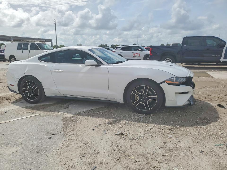 71614096 :رقم المزاد ، 1FA6P8TH9M5116155 vin ، 2021 Ford Mustang مزاد بيع
