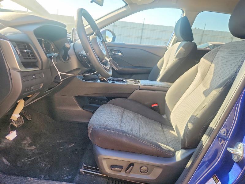 72050826 :رقم المزاد ، 5N1BT3BA4PC837748 vin ، 2023 Nissan Rogue مزاد بيع