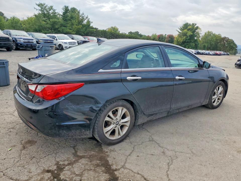 71204446 :رقم المزاد ، 5NPEC4AC3BH227296 vin ، 2011 Hyundai Sonata مزاد بيع