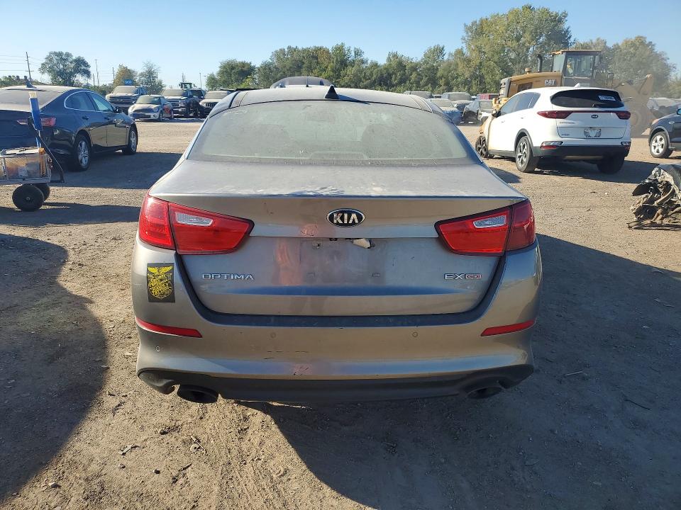 2015 Kia Optima მანქანა იყიდება აუქციონზე, vin: 5XXGN4A74FG426994, აუქციონის ნომერი: 71324426