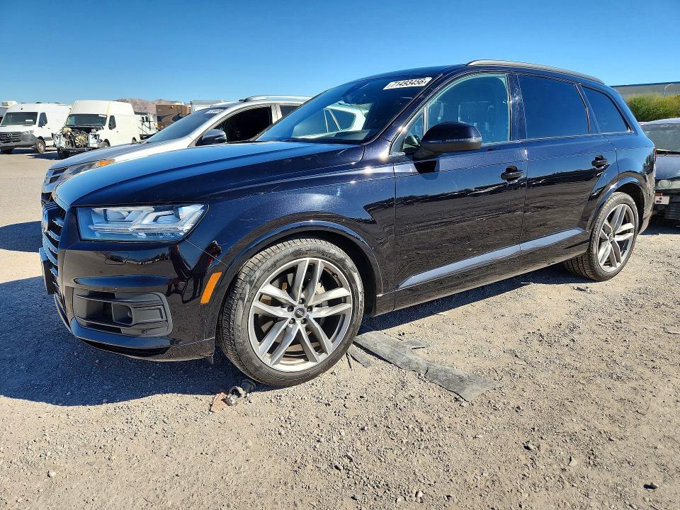Продажа на аукционе авто 2017 Audi Q7, vin: WA1VAAF78HD057008, номер лота: 71493456