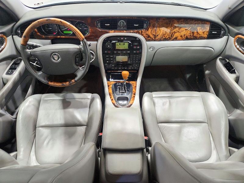 Продаж на аукціоні авто 2004 Jaguar Xj8, vin: SAJWA71C44SG22852, номер лоту: 71694916