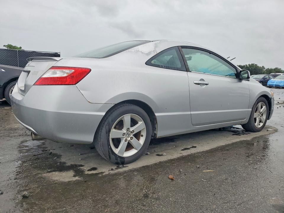 2006 Honda Civic მანქანა იყიდება აუქციონზე, vin: 2HGFG12866H528453, აუქციონის ნომერი: 71663666