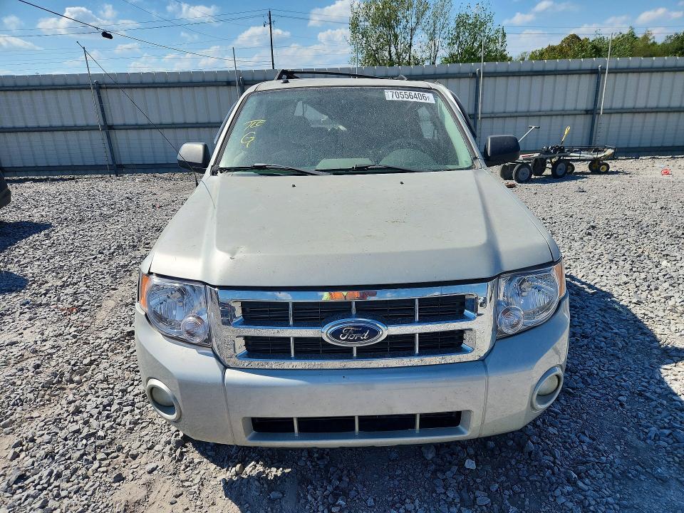 70556406 :رقم المزاد ، 1FMCU03ZX8KD66636 vin ، 2008 Ford Escape مزاد بيع