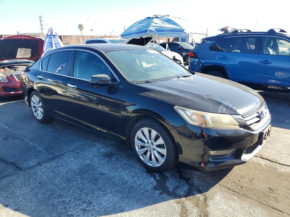 2013 Honda Accord მანქანა იყიდება აუქციონზე, vin: 1HGCR2F74DA162900, აუქციონის ნომერი: 71855806