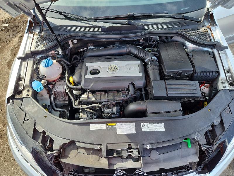 2015 Volkswagen Cc მანქანა იყიდება აუქციონზე, vin: WVWBN7AN7FE826756, აუქციონის ნომერი: 71085886