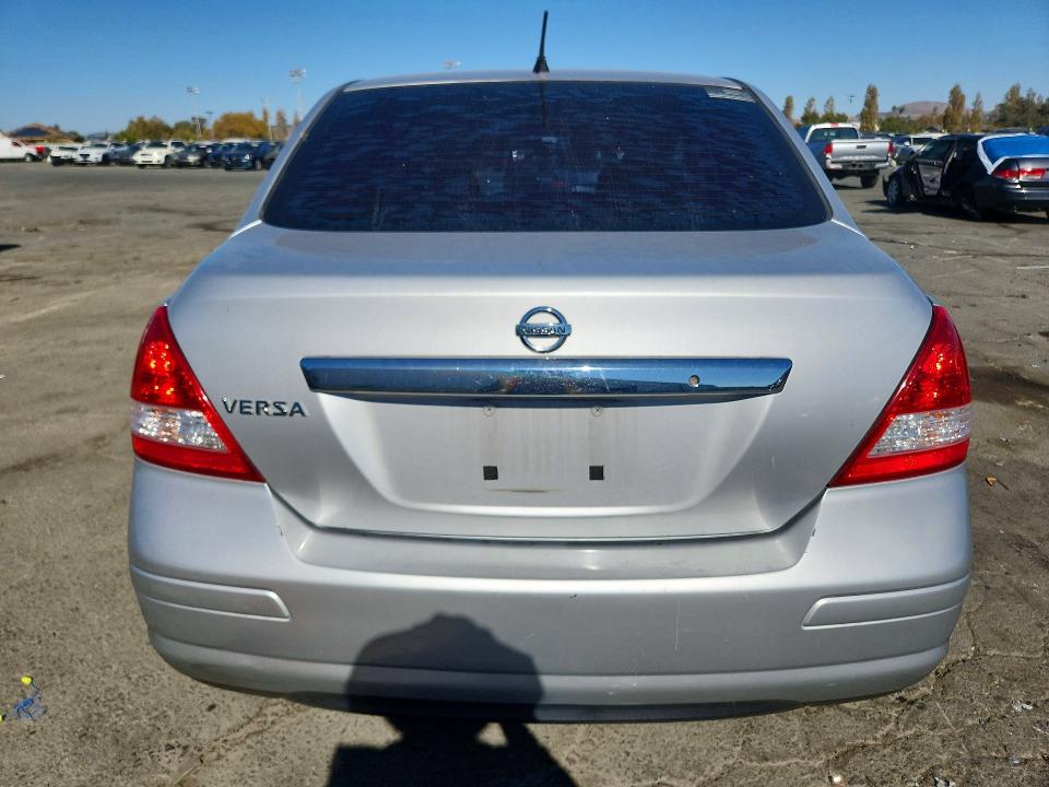 71427986 :رقم المزاد ، 3N1BC1AP7BL470374 vin ، 2011 Nissan Versa مزاد بيع