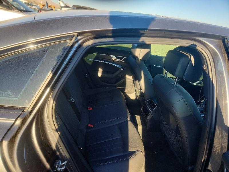 71078176 :رقم المزاد ، WAUL2AF2XMN056331 vin ، 2021 Audi A6 مزاد بيع