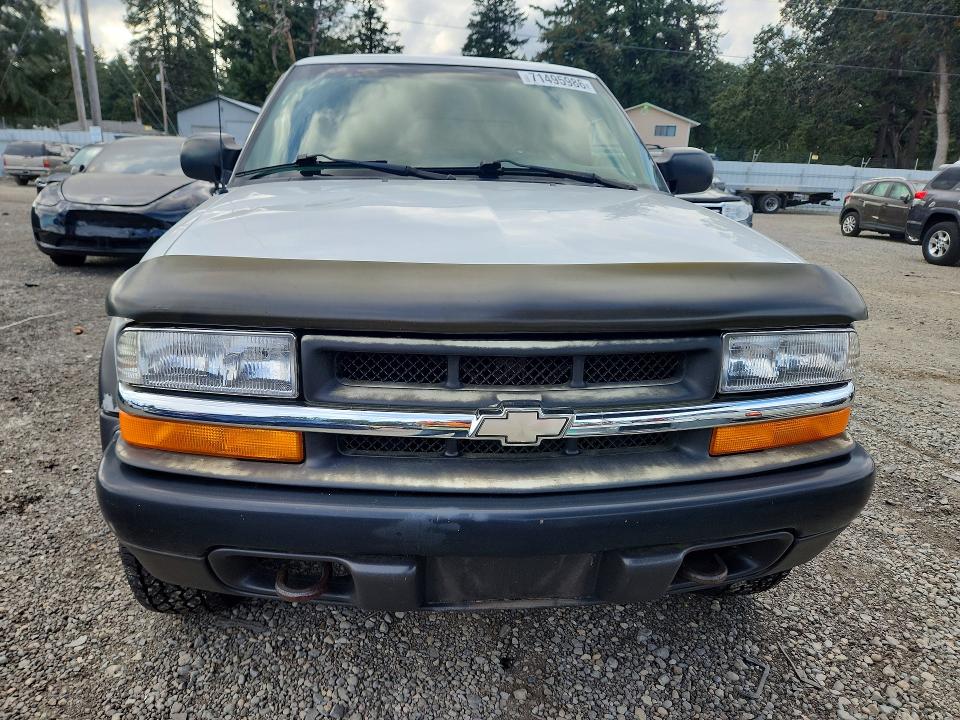 71495986 :رقم المزاد ، 1GCCT19W7Y8245442 vin ، 2000 Chevrolet S Truck مزاد بيع