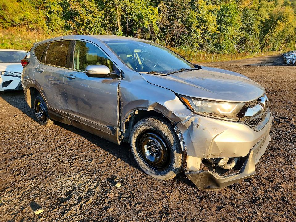 Продажа на аукционе авто 2018 Honda Cr-v, vin: 2HKRW2H82JH685859, номер лота: 70631036