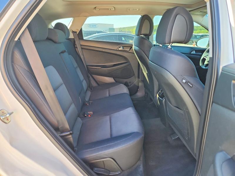 2017 Hyundai Tucson მანქანა იყიდება აუქციონზე, vin: KM8J33A21HU550448, აუქციონის ნომერი: 71949096