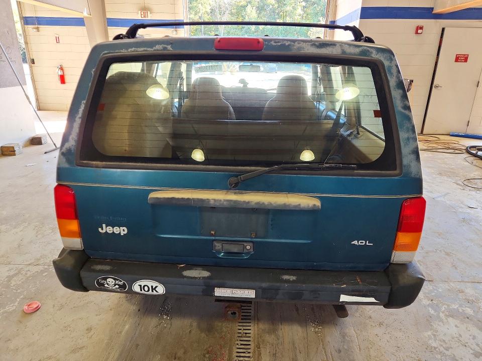 1997 Jeep Cherokee მანქანა იყიდება აუქციონზე, vin: 1J4FJ28S4VL544557, აუქციონის ნომერი: 72413586