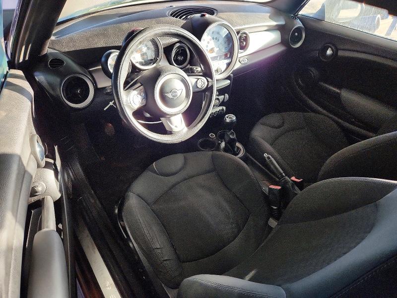 2010 Mini Cooper მანქანა იყიდება აუქციონზე, vin: WMWMR3C52ATZ18782, აუქციონის ნომერი: 72105476