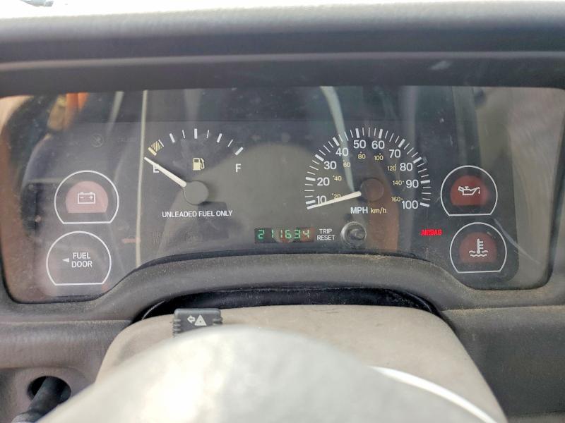 1998 Jeep Cherokee მანქანა იყიდება აუქციონზე, vin: 1J4FT28SXWL136916, აუქციონის ნომერი: 71572006