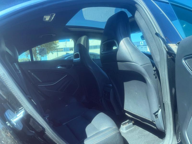 71323326 :رقم المزاد ، WDDSJ4EB7FN162216 vin ، 2015 Mercedes-benz Cla مزاد بيع
