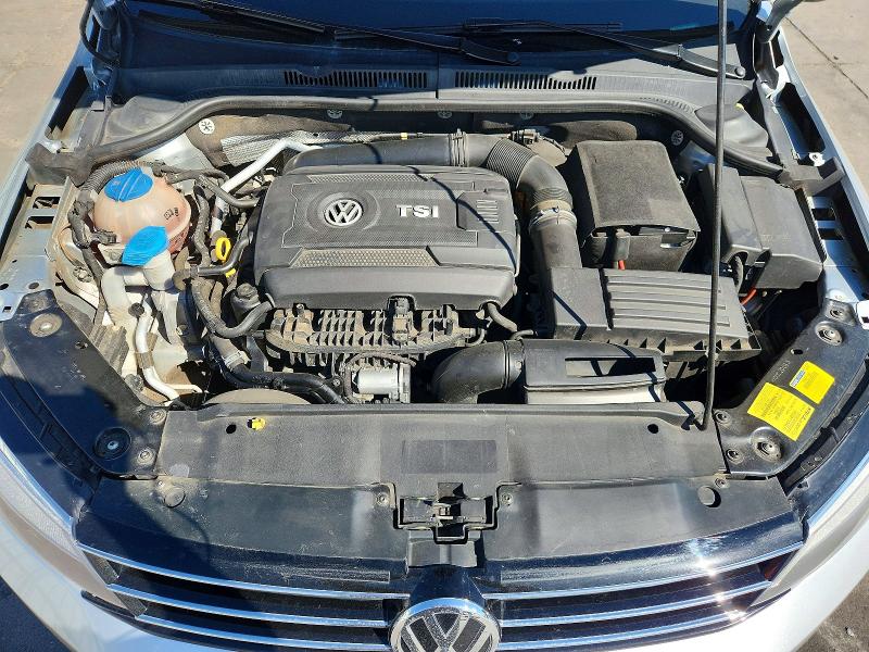 2015 Volkswagen Jetta მანქანა იყიდება აუქციონზე, vin: 3VWD07AJ2FM281898, აუქციონის ნომერი: 71940776
