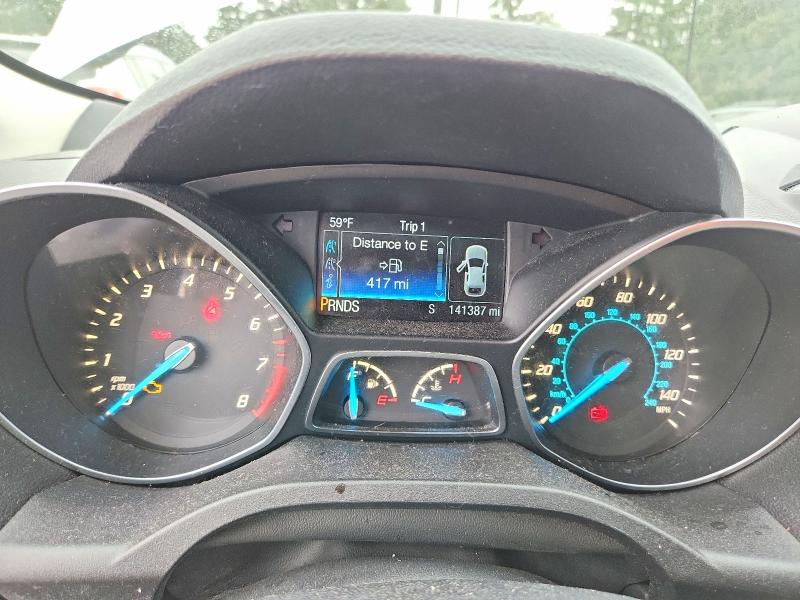 2014 Ford Escape მანქანა იყიდება აუქციონზე, vin: 1FMCU0GXXEUE51792, აუქციონის ნომერი: 71032926