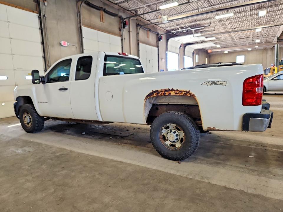 71436076 :رقم المزاد ، 1GCHK29K88E215492 vin ، 2008 Chevrolet Silverado مزاد بيع