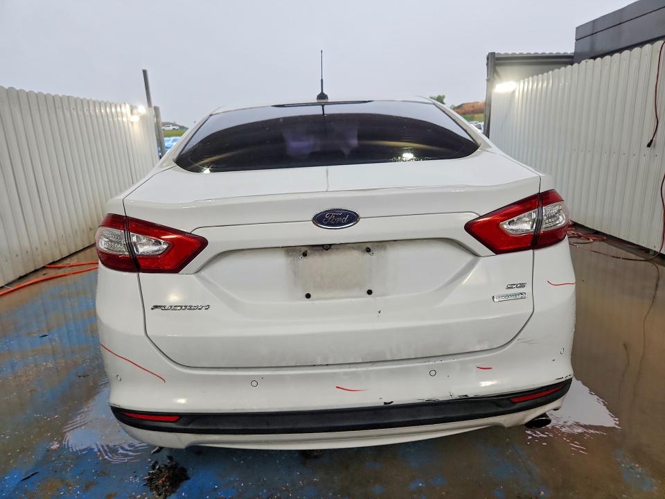 70530446 :رقم المزاد ، 1FA6P0HD8G5130012 vin ، 2016 Ford Fusion مزاد بيع