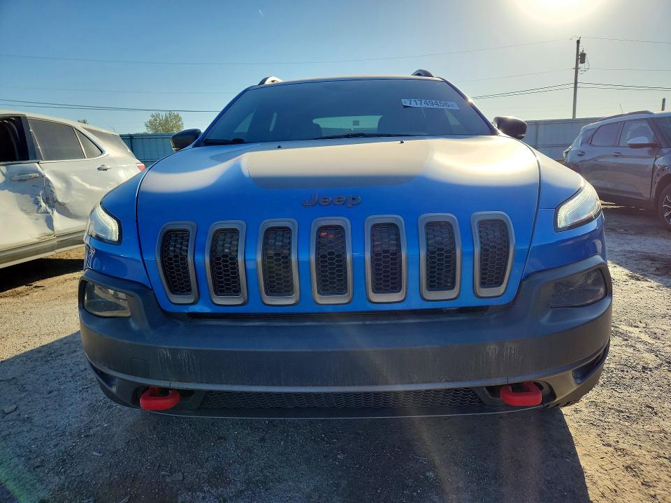 71749456 :رقم المزاد ، 1C4PJMBS1HW609057 vin ، 2017 Jeep Cherokee مزاد بيع
