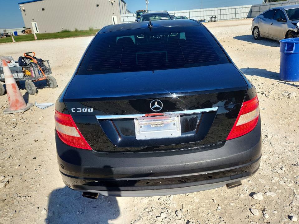 Продаж на аукціоні авто 2011 Mercedes-benz C, vin: WDDGF5EB4BF635426, номер лоту: 72124596