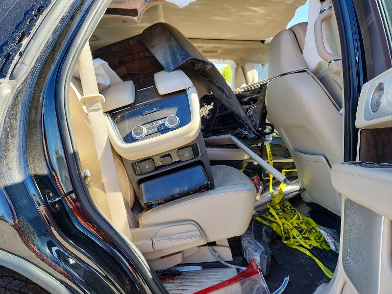 64836386 :رقم المزاد ، 5LMJJ2LT4JEL12144 vin ، 2018 Lincoln Navigator مزاد بيع