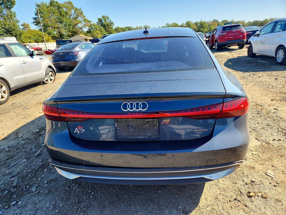 Продажа на аукционе авто 2019 Audi A7, vin: WAUR2AF28KN060482, номер лота: 71886526
