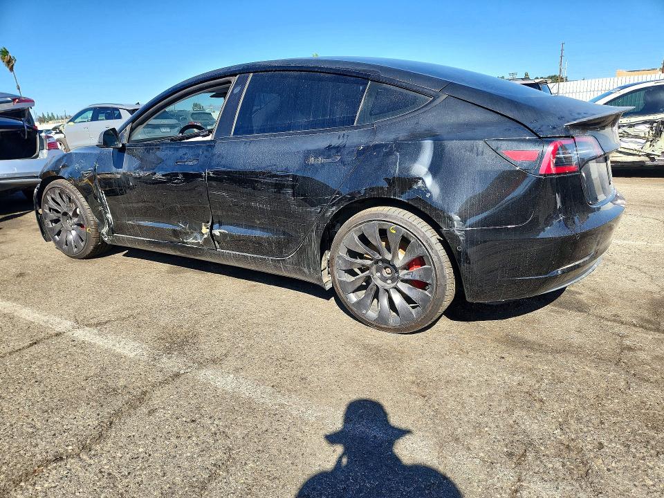 Продажа на аукционе авто 2021 Tesla Model 3, vin: 5YJ3E1EC6MF936221, номер лота: 72710626