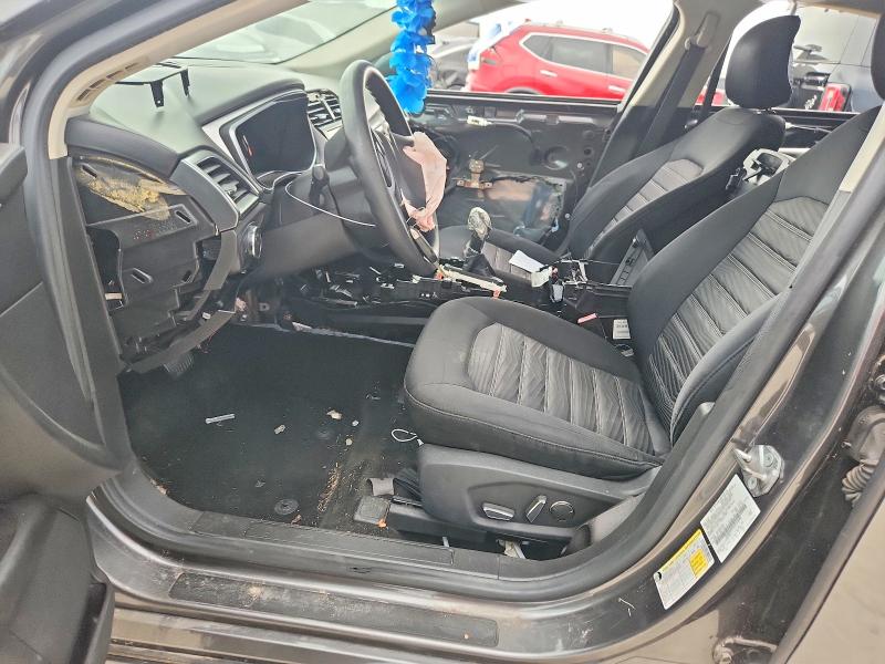 71592056 :رقم المزاد ، 3FA6P0H7XGR143240 vin ، 2016 Ford Fusion مزاد بيع