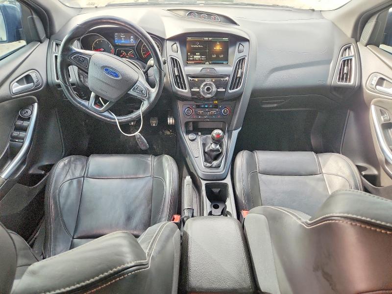 Продаж на аукціоні авто 2015 Ford Focus, vin: 1FADP3L90FL247203, номер лоту: 71452856
