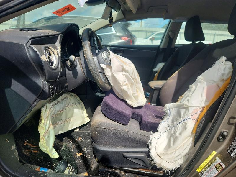 71177886 :رقم المزاد ، 5YFBURHE0KP871698 vin ، 2019 Toyota Corolla مزاد بيع