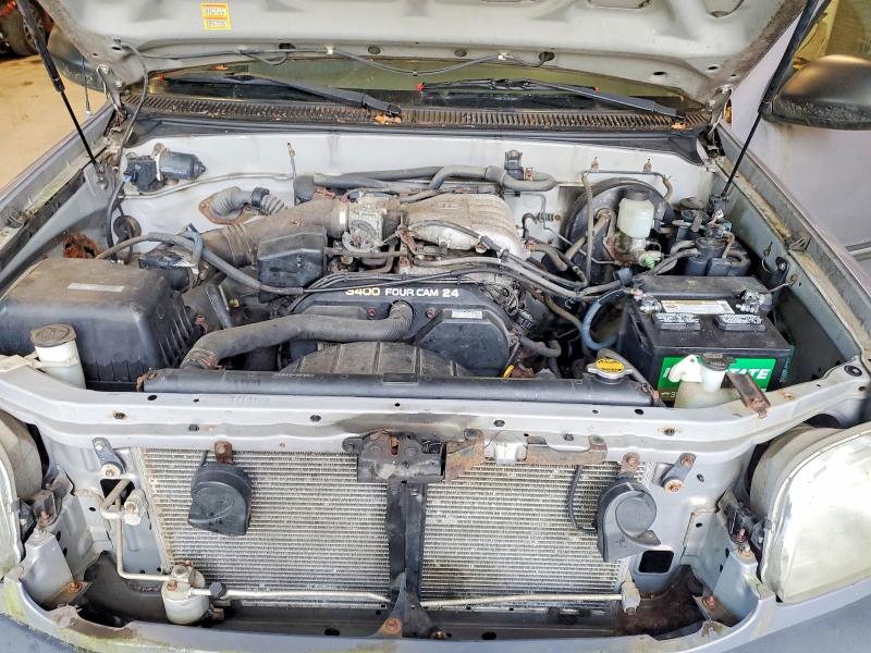 70072316 :رقم المزاد ، 5TBBN44161S214387 vin ، 2001 Toyota Tundra مزاد بيع