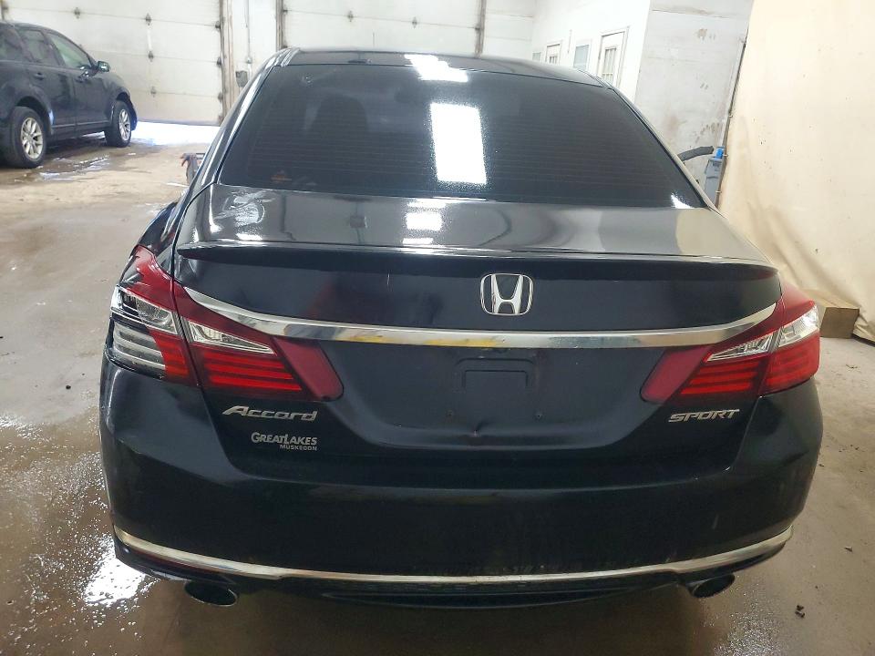 70334166 :رقم المزاد ، 1HGCR2F59GA171398 vin ، 2016 Honda Accord مزاد بيع