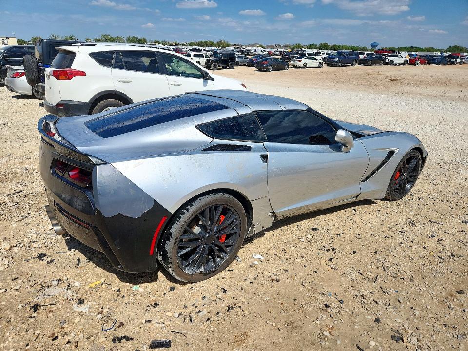 68187736 :رقم المزاد ، 1G1YB2D70F5124550 vin ، 2015 Chevrolet Corvette مزاد بيع