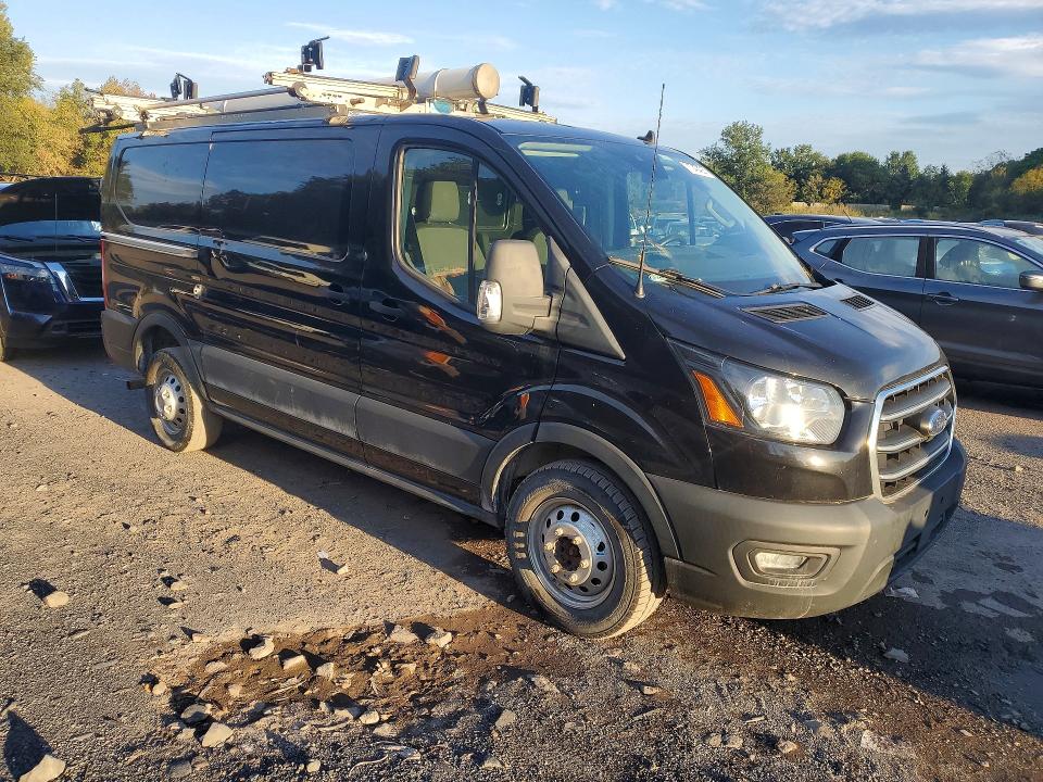 71040426 :رقم المزاد ، 1FTYE2Y85LKB12523 vin ، 2020 Ford Transit مزاد بيع