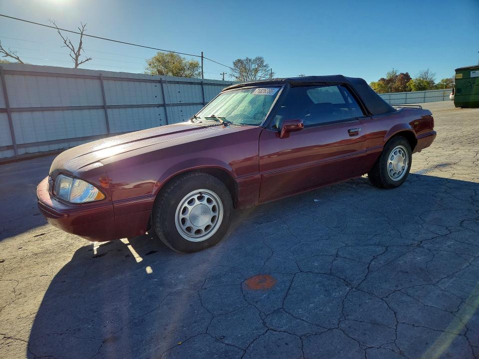 71826386 :رقم المزاد ، 1FACP44M9PF128487 vin ، 1993 Ford Mustang مزاد بيع