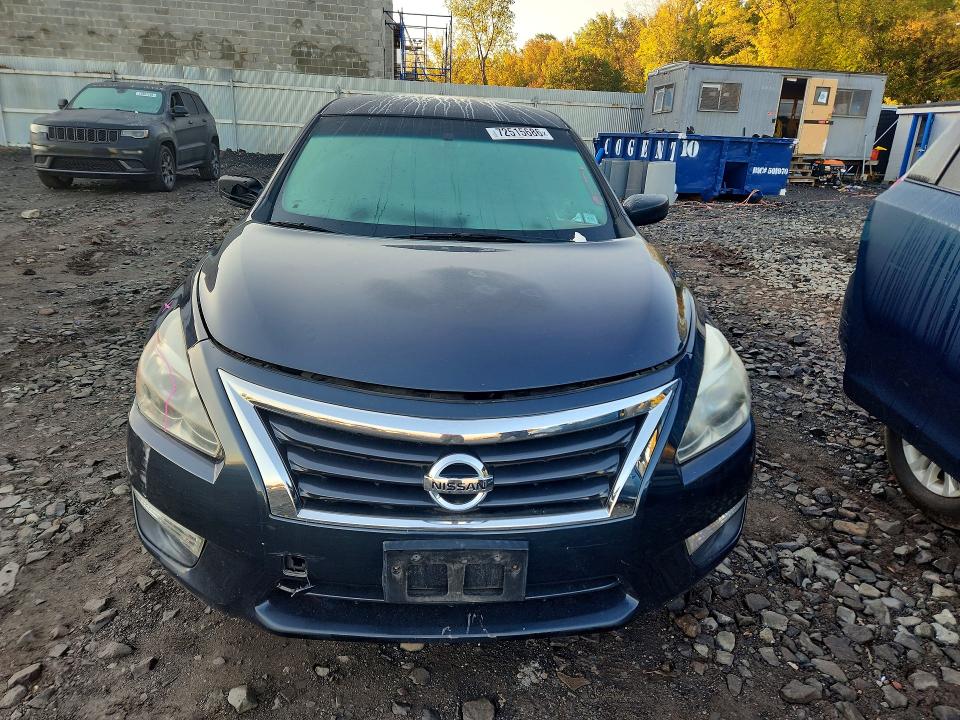 2015 Nissan Altima მანქანა იყიდება აუქციონზე, vin: 1N4AL3AP0FN886542, აუქციონის ნომერი: 72515686