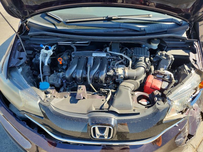 Продажа на аукционе авто 2015 Honda Fit, vin: 3HGGK5H82FM710217, номер лота: 69457766