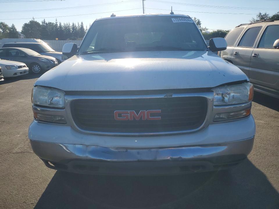 2003 Gmc Yukon მანქანა იყიდება აუქციონზე, vin: 1GKEK13T53J134968, აუქციონის ნომერი: 72440636