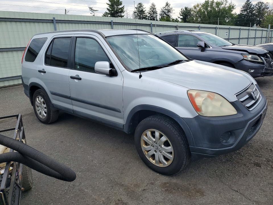 71232416 :رقم المزاد ، SHSRD78865U344447 vin ، 2005 Honda Cr-v مزاد بيع