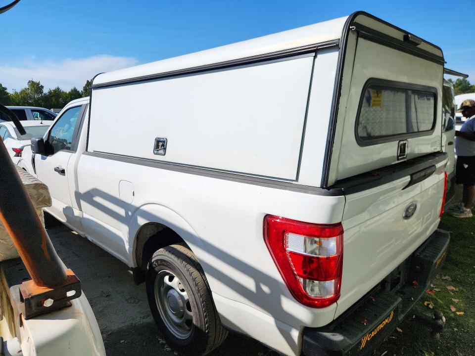 69811696 :رقم المزاد ، 1FTMF1CB5MKE08006 vin ، 2021 Ford F150 مزاد بيع