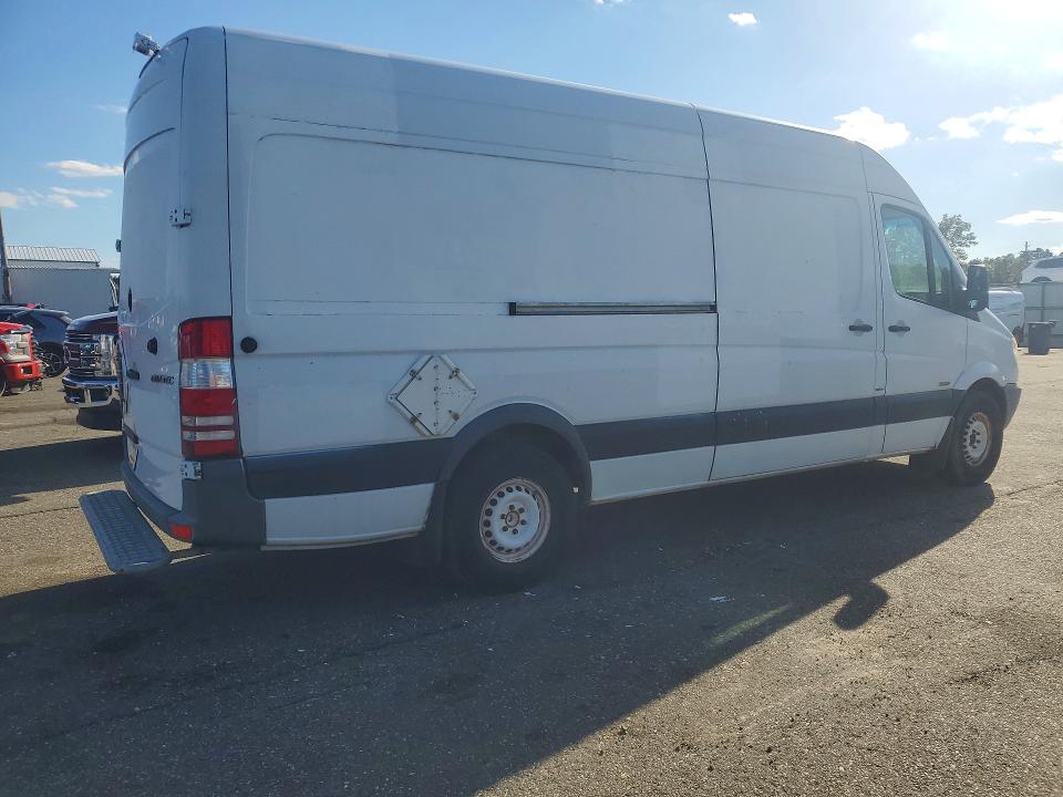 2012 Mercedes-benz Sprinter მანქანა იყიდება აუქციონზე, vin: WD3PE8CB7C5672490, აუქციონის ნომერი: 70726296