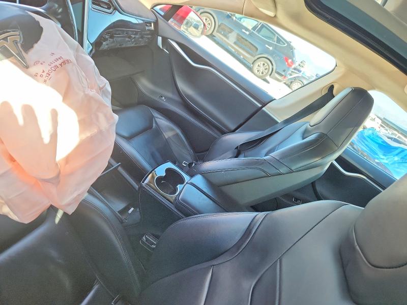 Продаж на аукціоні авто 2015 Tesla Model S, vin: 5YJSA1E47FF118855, номер лоту: 71439456