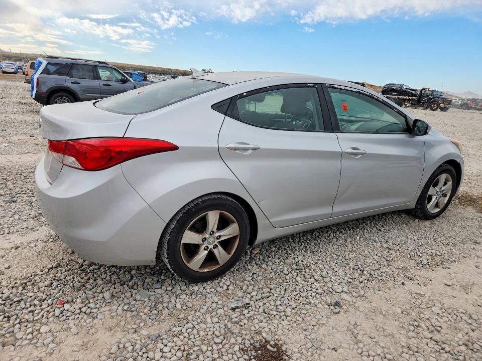 Продаж на аукціоні авто 2013 Hyundai Elantra, vin: KMHDH4AE4DU815629, номер лоту: 71855486