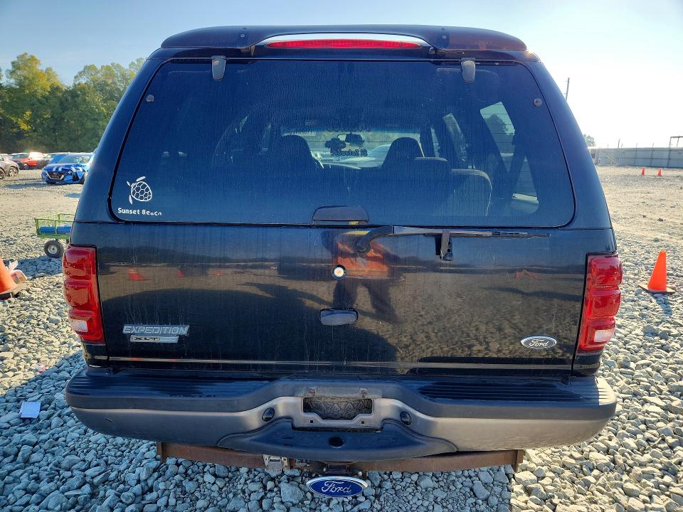 Продажа на аукционе авто 2002 Ford Expedition, vin: 1FMPU16L62LA07011, номер лота: 71020126